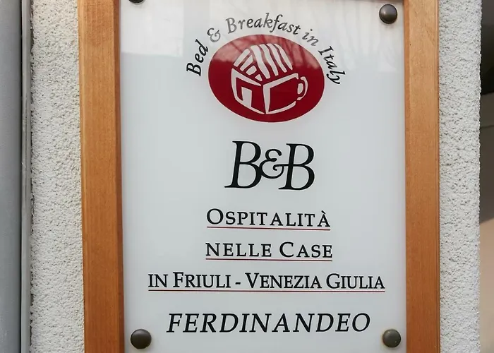 לינה וארוחת בוקר Al Ferdinandeo 3*